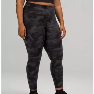 Lululemon Wunder Train Black Camo size 8